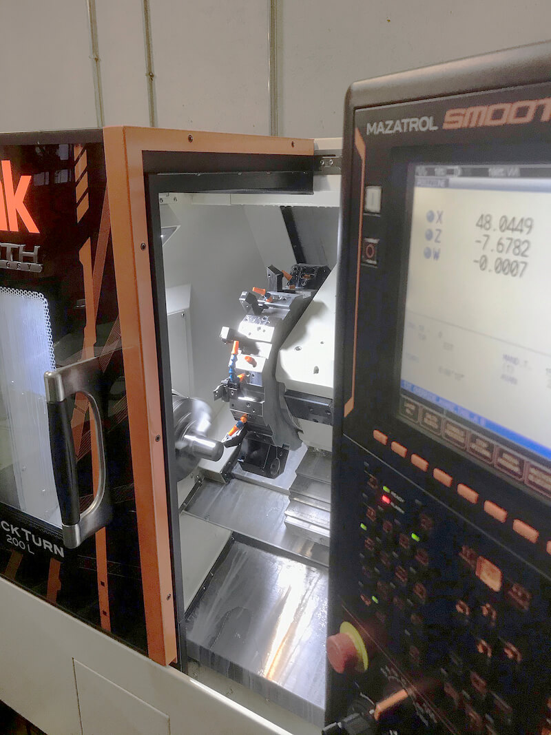 Produzione stampi tornio CNC